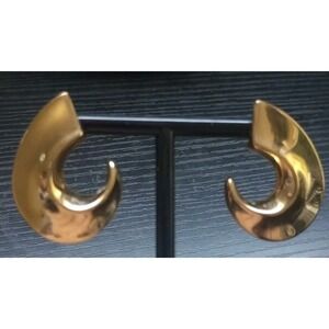 Vintage Gold Tone Chunky Crescent Hoop Pierced Earrings – 1980s 1990s Statement